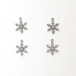 Set of 4 silver toned snowflake pendants charm jewellery crafting metal winter
